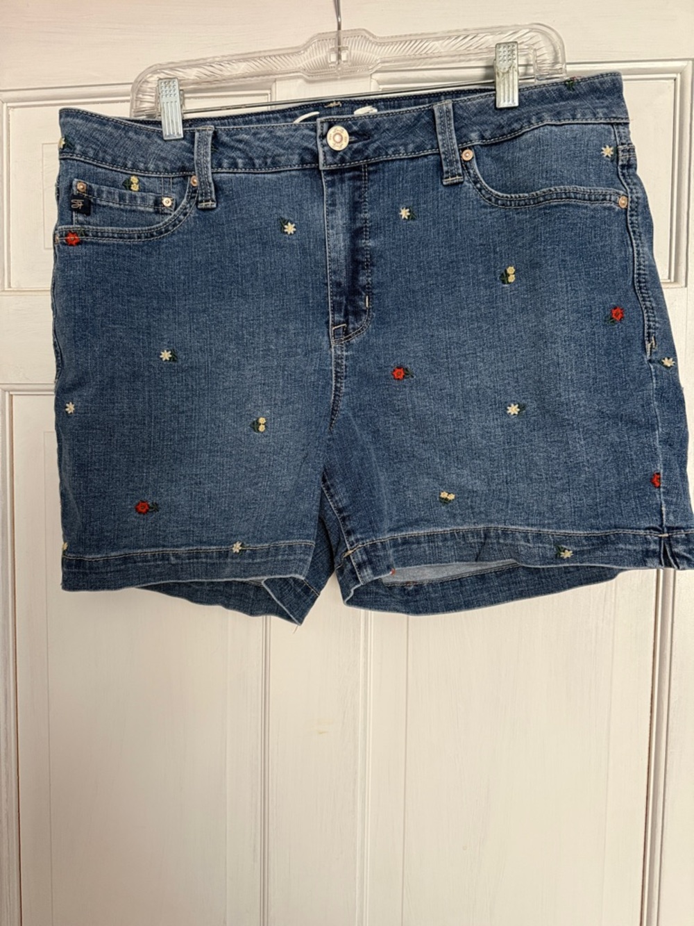 Seven7 Embroidered Blue Denim Shorts with Floral Accents